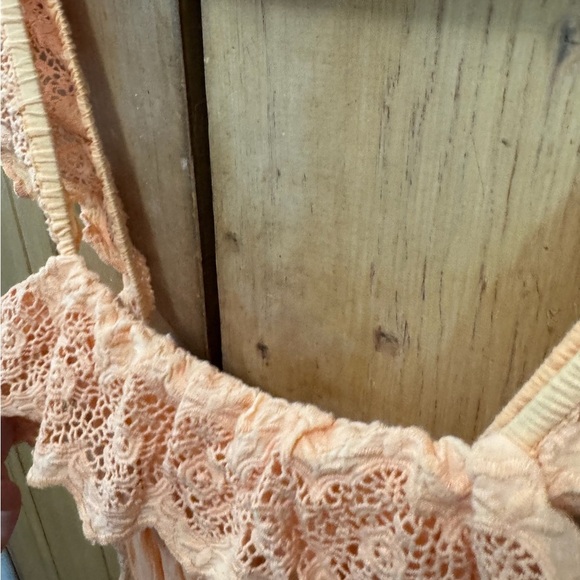 Tularosa Ruffled Lace Off Shoulder MIDI Dress - Picture 4 of 4